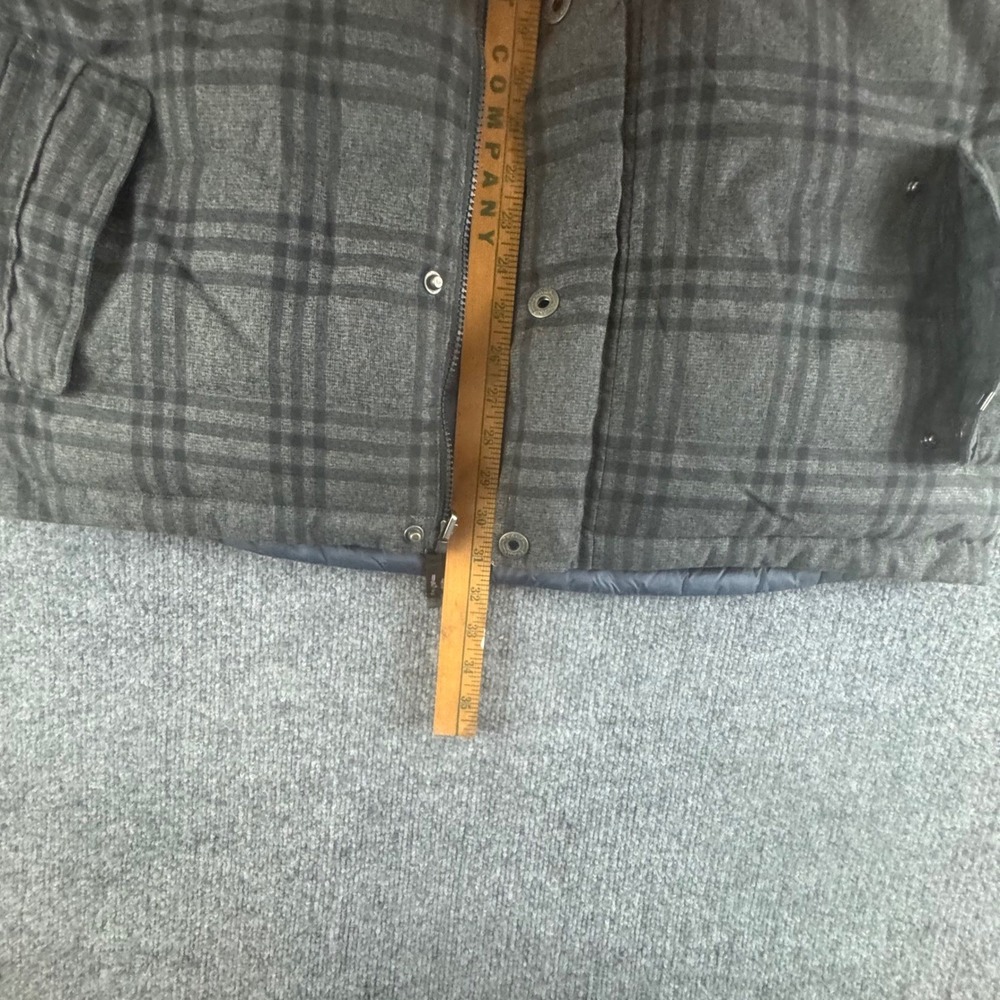 PrAna Reversible Puffer Vest Mens XL Plaid Gray Blue Full Zip Outdoor Insulated - Picture 7 of 16